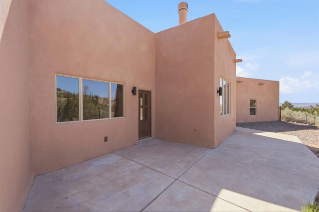 5 Cienega Canyon Road, Placitas, NM 87043