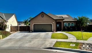 2012 W Hopkins Way, Hanford, CA 93230