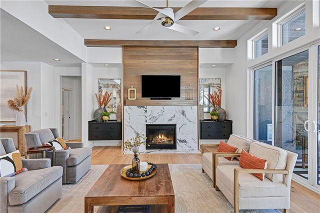 17029 King Street, Overland Park, KS 66221