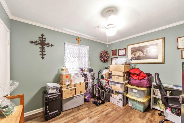 511 Holiday Dr, Houma, LA 70364