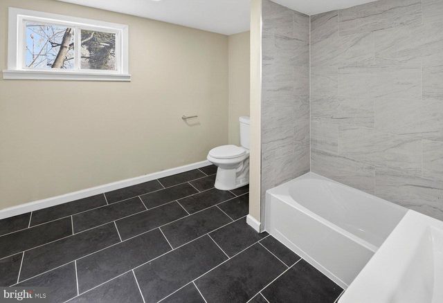 6 OLIVE ST, Salem, NJ 08079