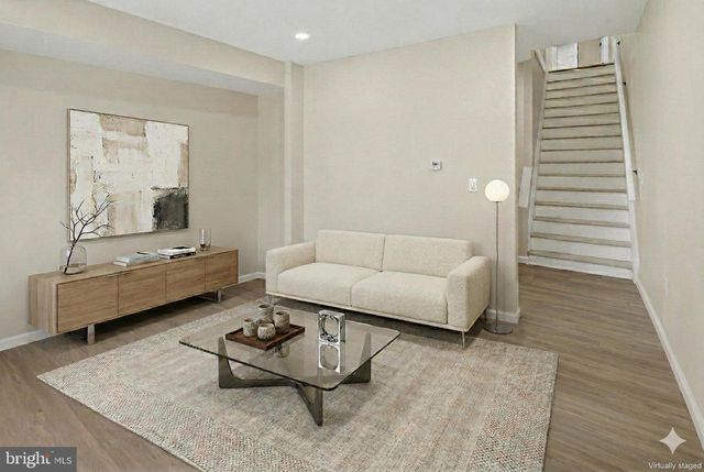 6 OLIVE ST, Salem, NJ 08079