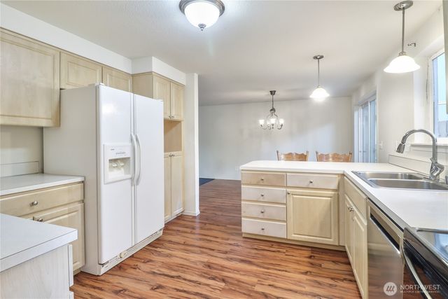 22323 Glenview Court SE, Yelm, WA 98597