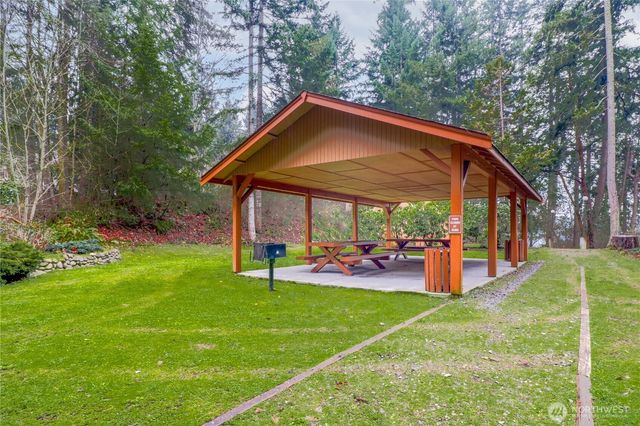 22323 Glenview Court SE, Yelm, WA 98597