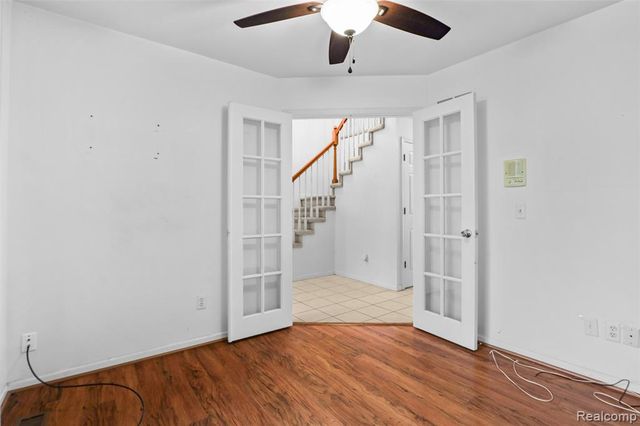 3041 Courtfield Drive, Rochester Hills, MI 48309