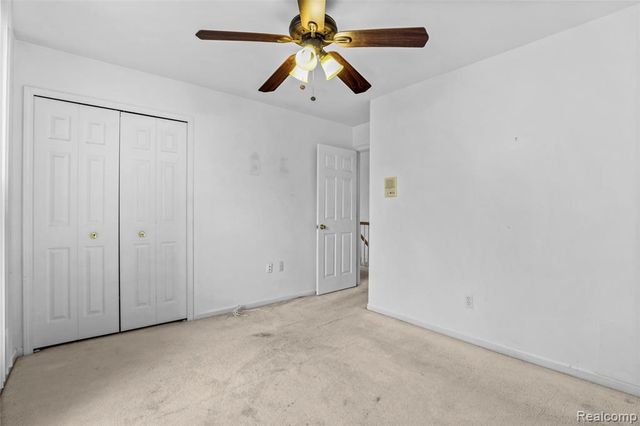 3041 Courtfield Drive, Rochester Hills, MI 48309