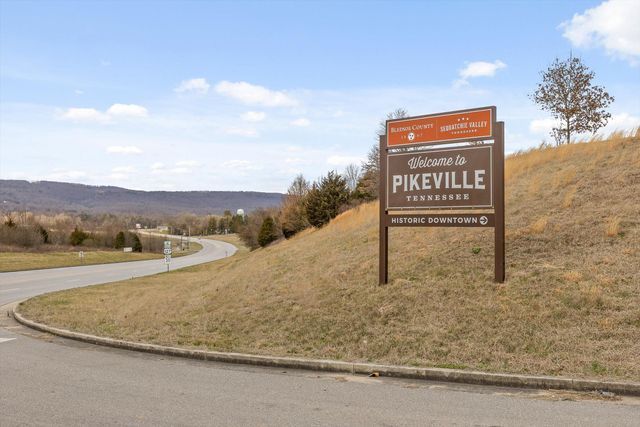 10115 Upper East Valley Road, Pikeville, TN 37367