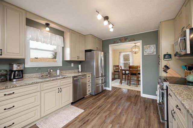 10115 Upper East Valley Road, Pikeville, TN 37367