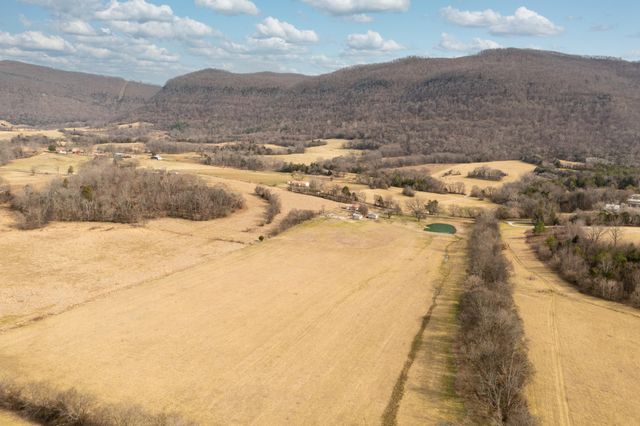 10115 Upper East Valley Road, Pikeville, TN 37367