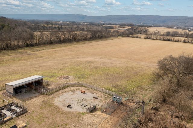 10115 Upper East Valley Road, Pikeville, TN 37367