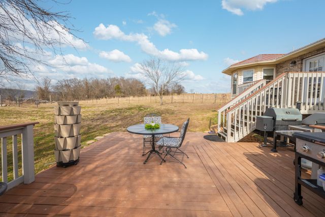 10115 Upper East Valley Road, Pikeville, TN 37367