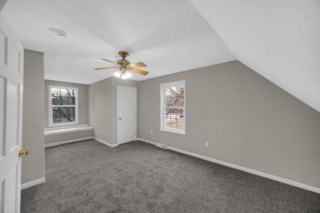 5780 E 1156 N, Demotte, IN 46310