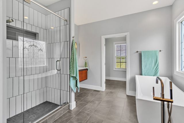 392 Holt Rd, Lebanon, TN 37087