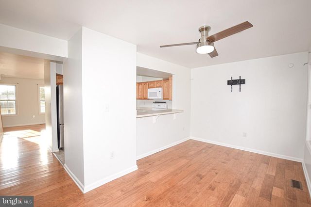 226 TOPAZ LN, Inwood, WV 25428