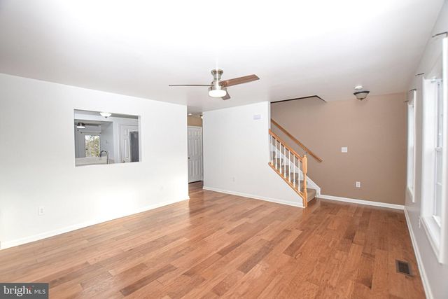 226 TOPAZ LN, Inwood, WV 25428