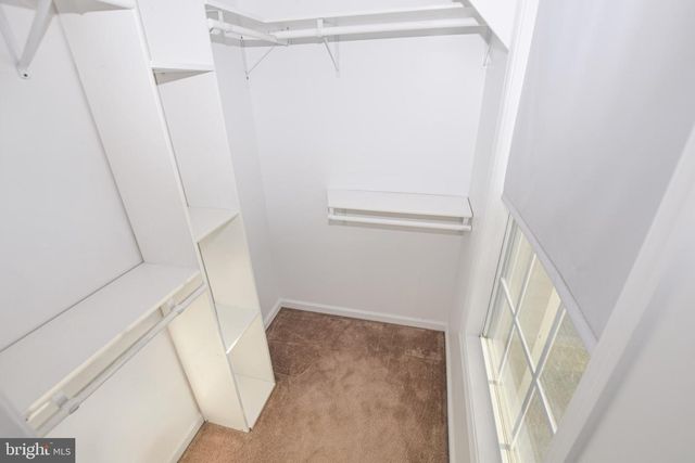 226 TOPAZ LN, Inwood, WV 25428