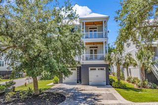 48 Half Shell Ct., Pawleys Island, SC 29585