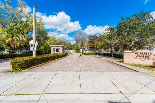 8501 NW 8th Street 110, Miami, FL 33126