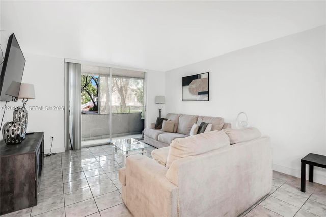 8501 NW 8th Street 110, Miami, FL 33126