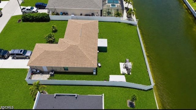 100 NW 13th PL, Cape Coral, FL 33993