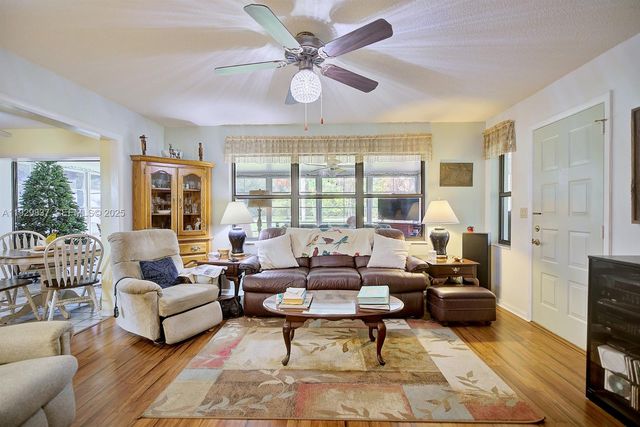 3613 Divot Rd, Sebring, FL 33872