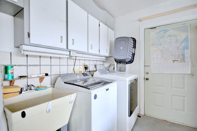 3613 Divot Rd, Sebring, FL 33872