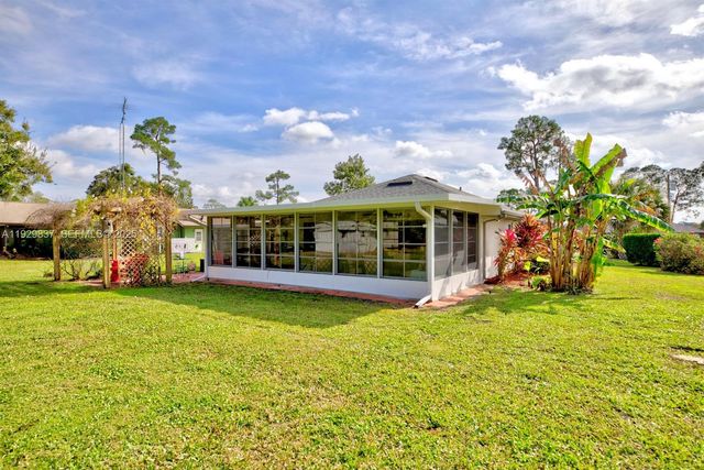 3613 Divot Rd, Sebring, FL 33872