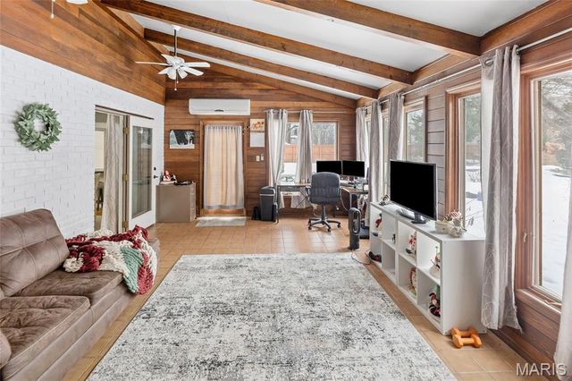 1104 N Smiley Street, O'fallon, IL 62269