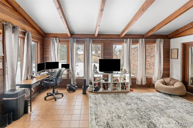 1104 N Smiley Street, O'fallon, IL 62269