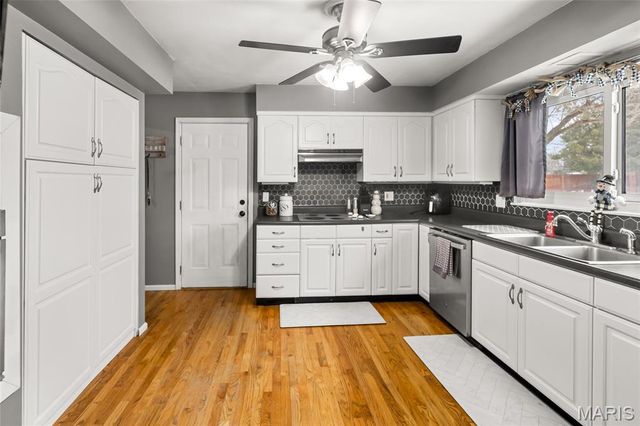 1104 N Smiley Street, O'fallon, IL 62269