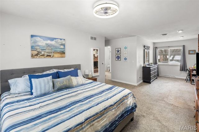 1104 N Smiley Street, O'fallon, IL 62269