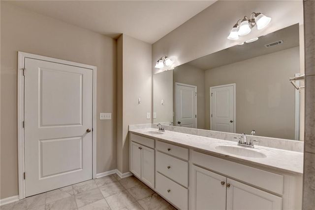 3136 Oxford Mill Lane, Buford, GA 30519