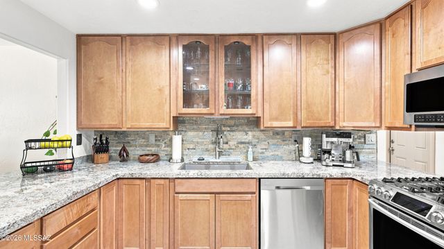 3043 N Sarsaparilla Place, Tucson, AZ 85749