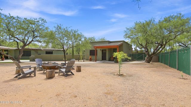 3043 N Sarsaparilla Place, Tucson, AZ 85749