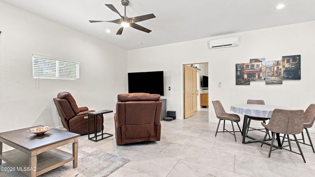 3043 N Sarsaparilla Place, Tucson, AZ 85749