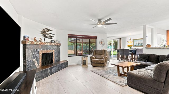 3043 N Sarsaparilla Place, Tucson, AZ 85749