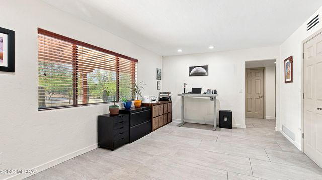 3043 N Sarsaparilla Place, Tucson, AZ 85749