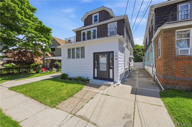 129 Ridge Park Avenue, Cheektowaga, NY 14211