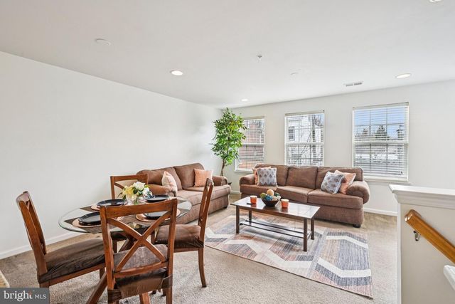 6 LALOR ST, Trenton, NJ 08611