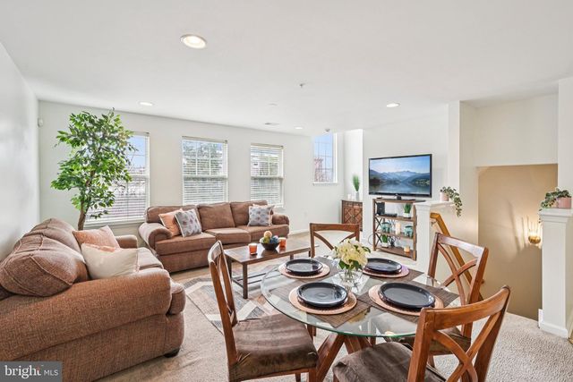 6 LALOR ST, Trenton, NJ 08611