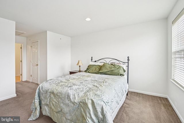 6 LALOR ST, Trenton, NJ 08611