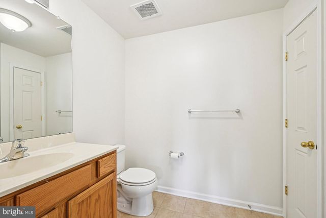 6 LALOR ST, Trenton, NJ 08611