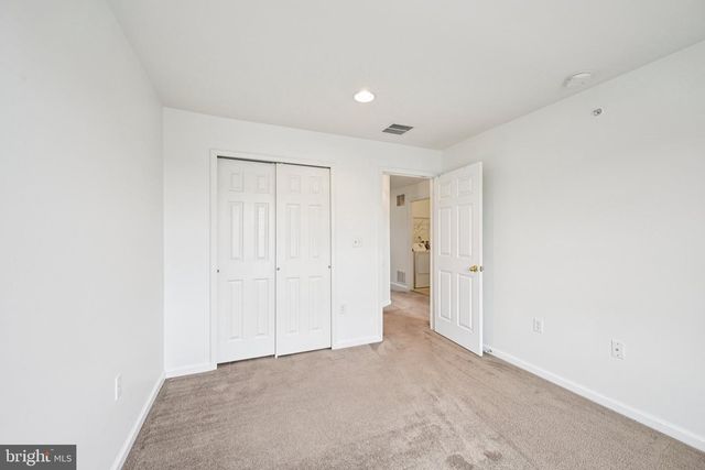 6 LALOR ST, Trenton, NJ 08611