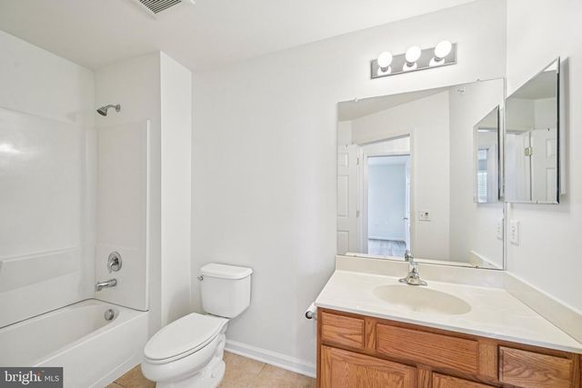 6 LALOR ST, Trenton, NJ 08611