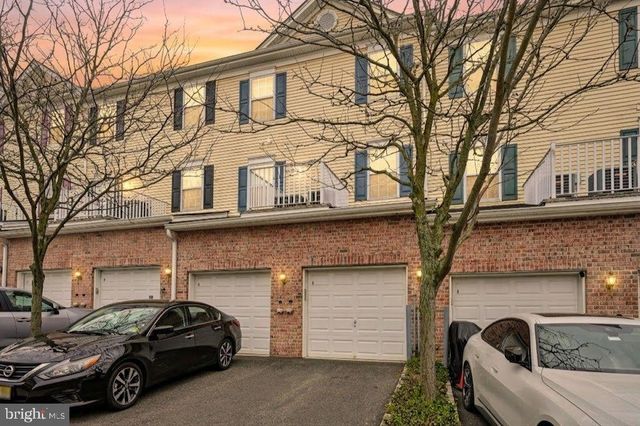 6 LALOR ST, Trenton, NJ 08611