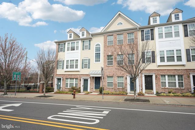 6 LALOR ST, Trenton, NJ 08611