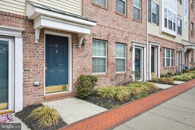 6 LALOR ST, Trenton, NJ 08611