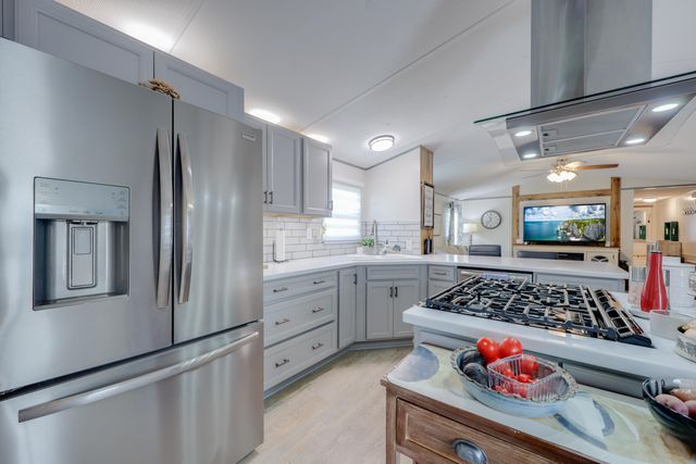 62000 E 315 Loop E 47, Grove, OK 74344