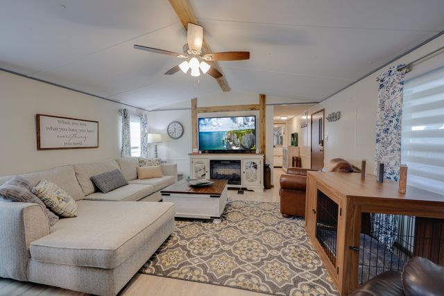 62000 E 315 Loop E 47, Grove, OK 74344