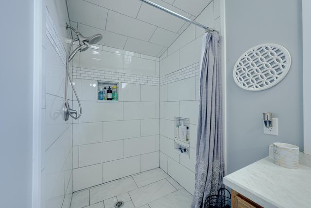 62000 E 315 Loop E 47, Grove, OK 74344